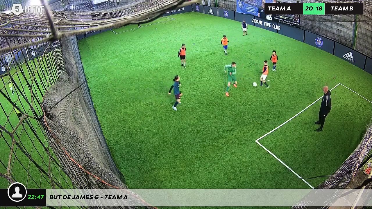 But de James G - Team A