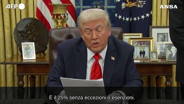 Trump firma l'ordine esecutivo, dazi al 25% su import acciaio e alluminio