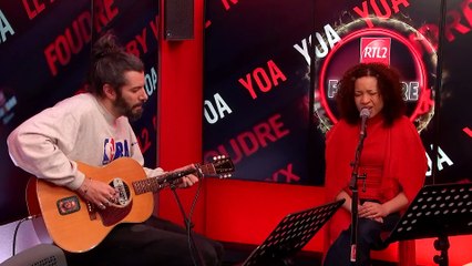 Yoa et Waxx interprètent "Contre-Cœur" en live dans Foudre