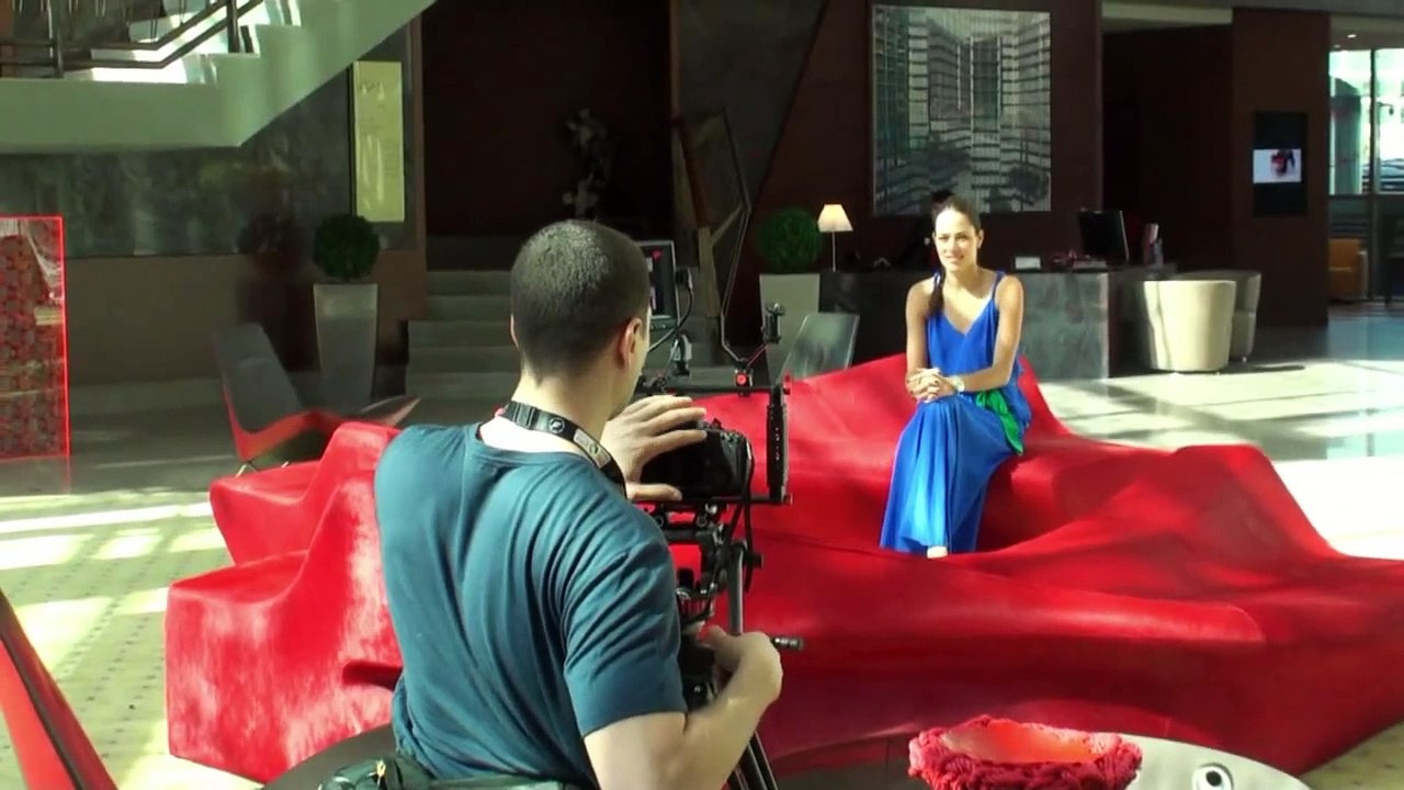 On set with Ana Ivanovic