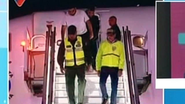 Avião com primeiro grupo de deportados dos EUA chega à Venezuela