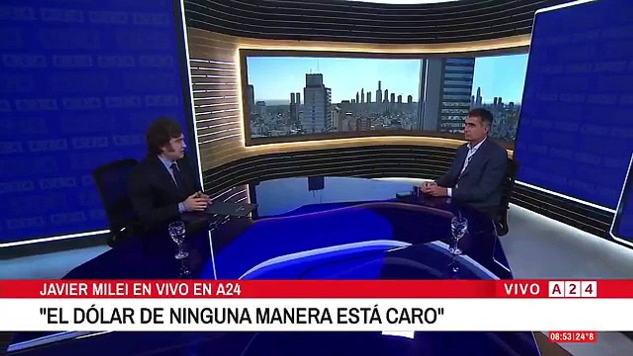 Puede fallar: Milei y los mic