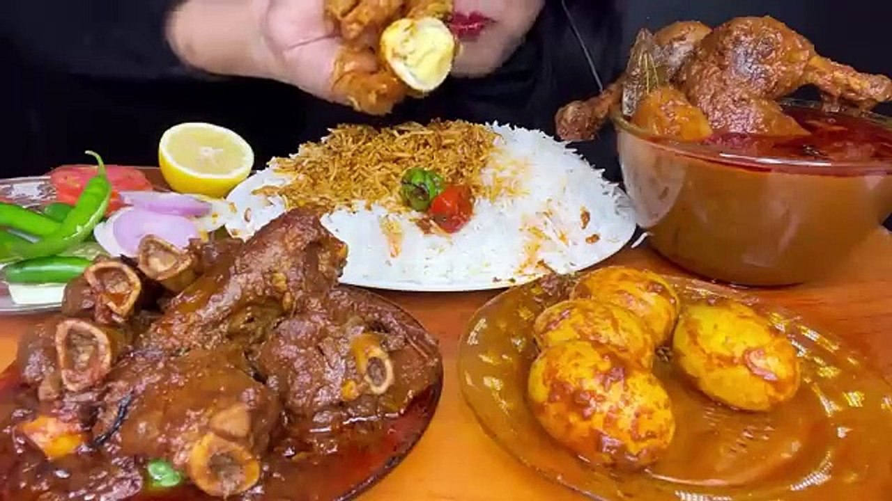 ASMR EATING SPICY MUTTON CURRY,SPICY CHICKEN CURRY,EGG CURRY,KING CHILLI _EATING SHOW_ spiceasmr