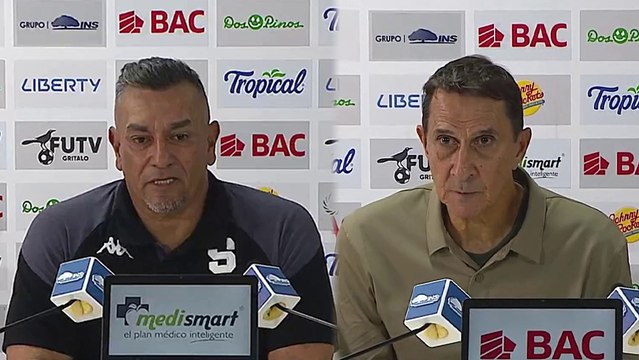 td7-discursos-de-giacone-y-guimaraes-110225