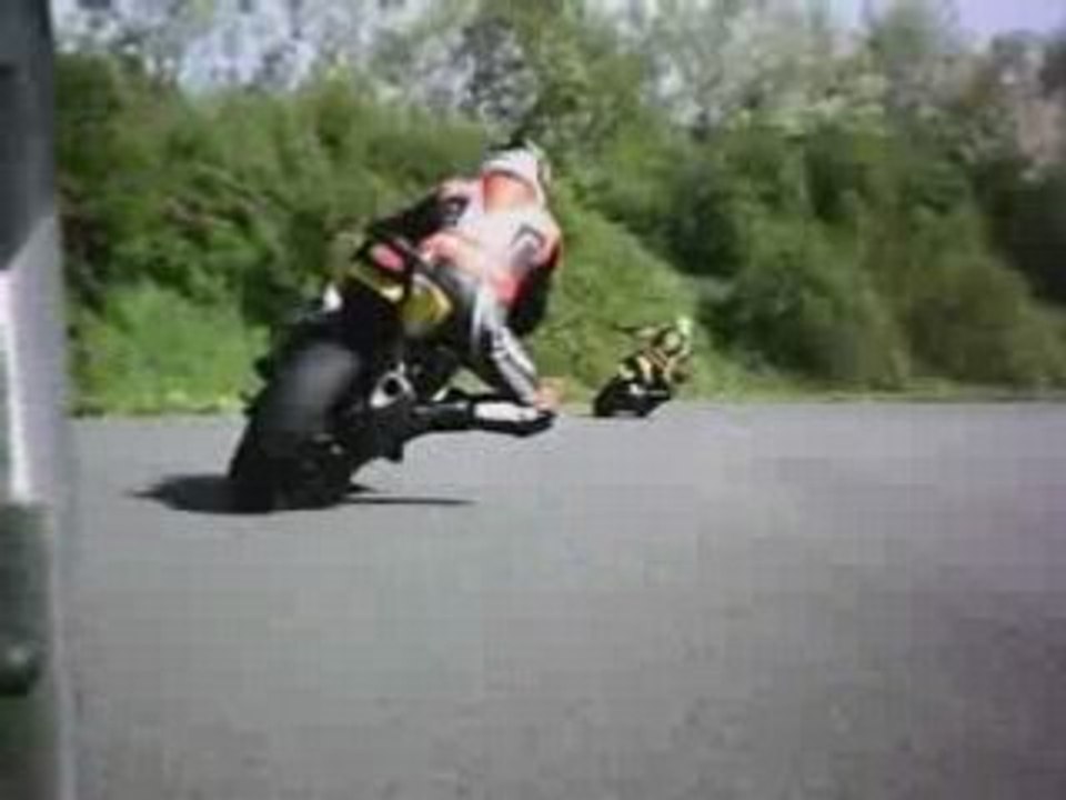 Lez-26-04-08-matin-poursuite-gex1000