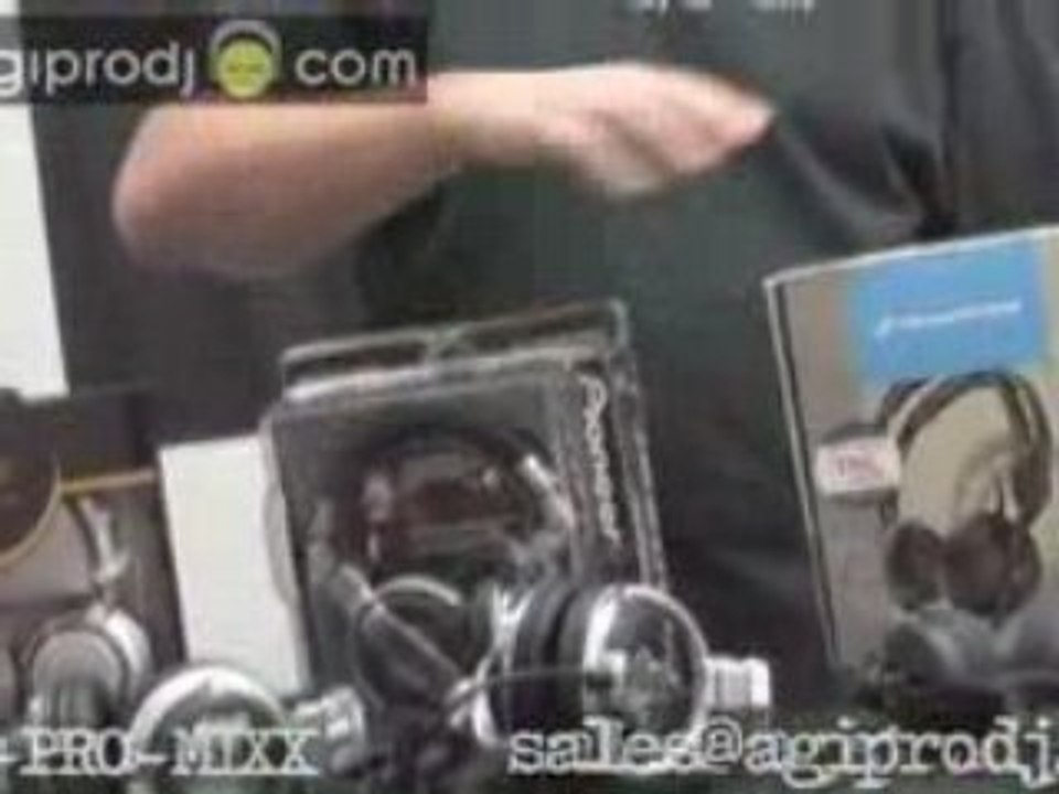 Six Pairs of Pro DJ Headphones Compared
