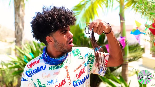 WAHOU ! PIRATEZ votre chemin vers la BEAUTÉ avec ces astuces et gadgets capillaires étonnants