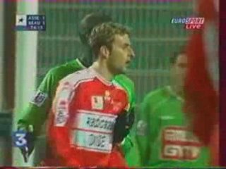 Saint Etienne - Beauvais : 1-2 (0-1).