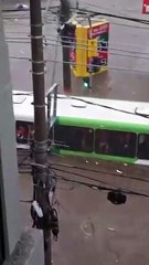 Temporal em Guarulhos, São Paulo