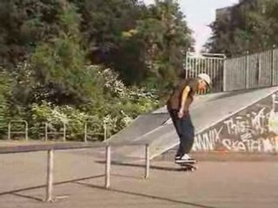 Philipp Müller - EFFIX DISTRIBUTION