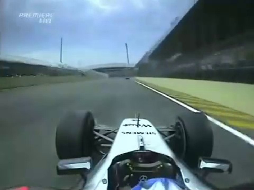 F1 – Kimi Räikkönen (McLaren Mercedes V10) Onboard – Brazil 2004