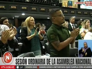 Dip. Nicolás Maduro Guerra entrega acuerdo en celebración al 50° aniversario del Sistema de Orquestas