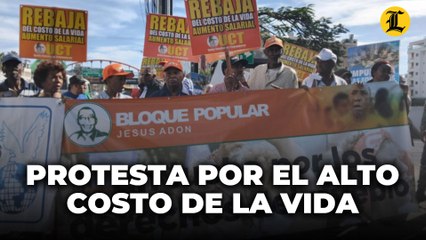 Protestan frente a Industria y Comercio por alto costo de la vida