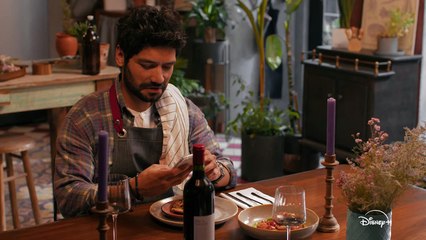 Entre Paredes - Tráiler Oficial © Disney+