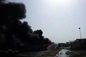 Fire guts warehouse in Ras Al Khor, Dubai