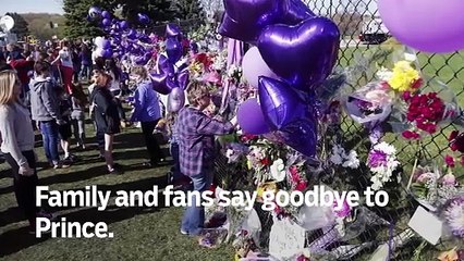 Family and fans say goodbye to Prince - GN Headlines