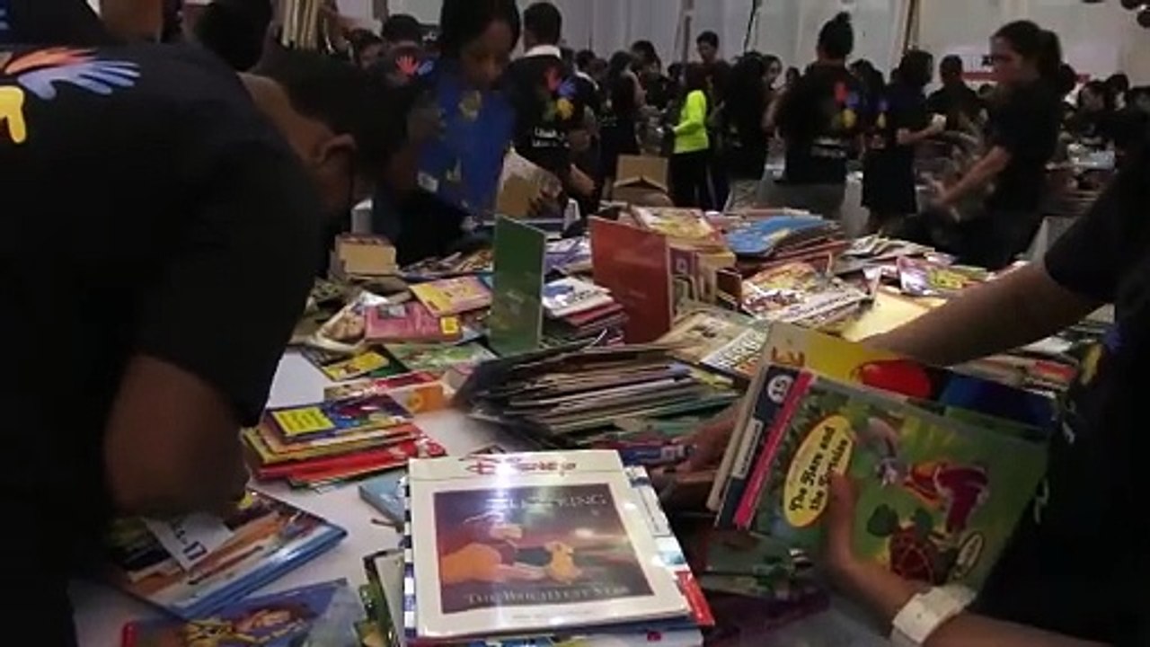 Hundreds of Dubai residents volunteer for Reading Nation Campaign
