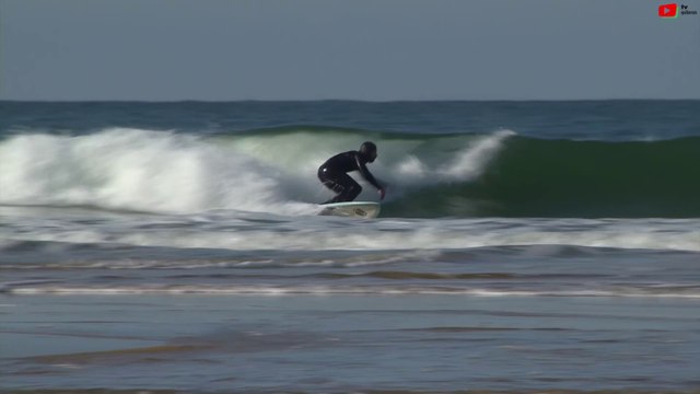 Saint-Pierre Quiberon | Surf Vagues petites en Hiver | TV Quiberon 24/7