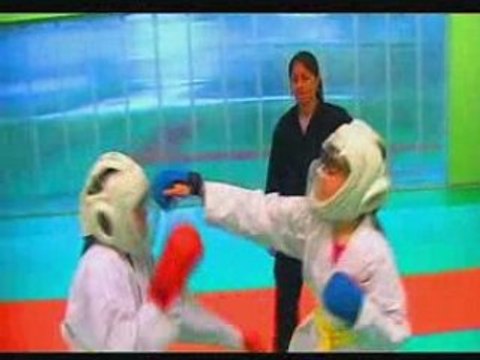 Karaté Kids Miramas 2008 Clip No4