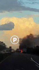 Bloqueos en carretera Nacional de Monterrey tras enfrentamientos en municipios