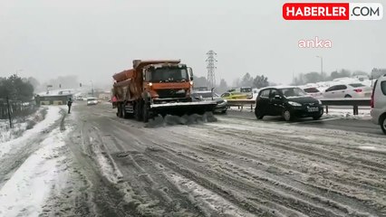 Akom'dan İştanbul'daki Kar Yağışı İçin Yeni Uyarı: Öğle Saatlerinden İtibaren Etkisi Artacak