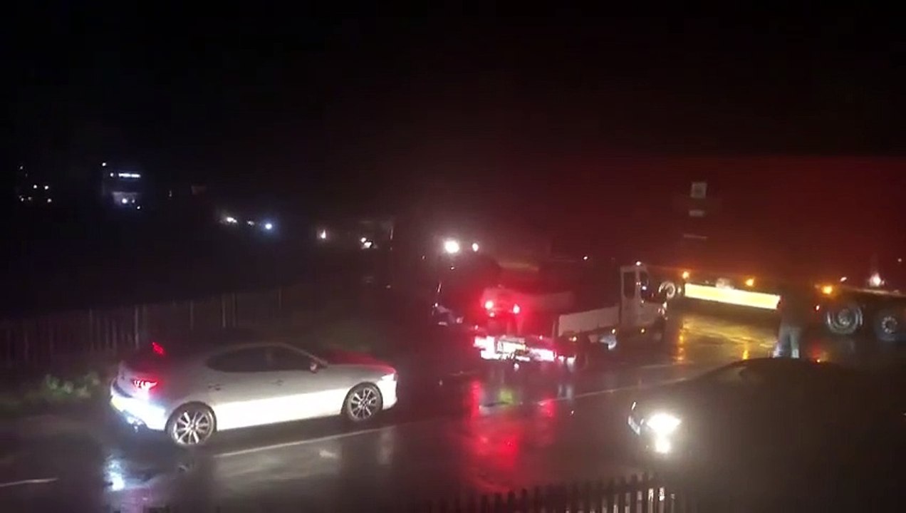Traffic chaos in West Ilsley following A34 closure (part 1)
