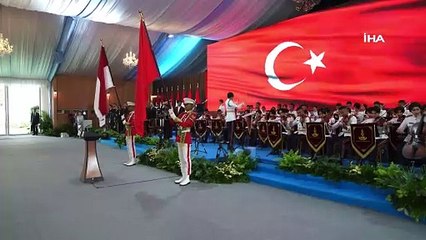 Cumhurbaşkanı Erdoğan, Endonezya Devlet Başkanı Subianto’ya Togg hediye etti