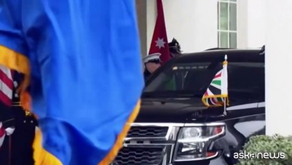 Il Re di Giordania dopo incontro con Trump: no sfollamento palestinesi