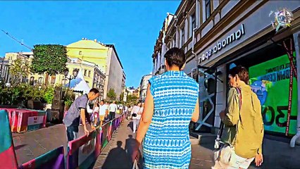 Beautiful Russian girls walking street's