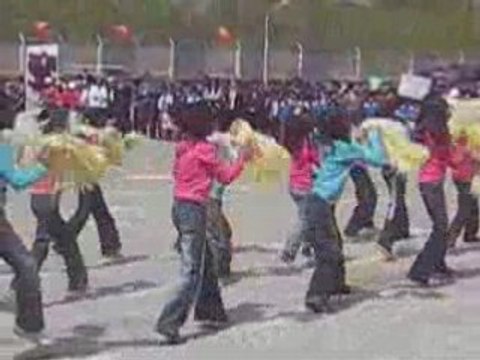 Çatak Cumhuriyet İlköğretim Okulu Ront Gösterisi