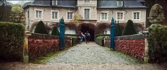 Haut les mains Trailer OV