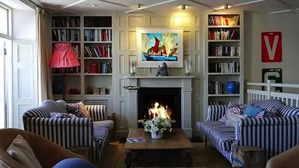 Expert Tips to Style Your Living Room Like a Pro