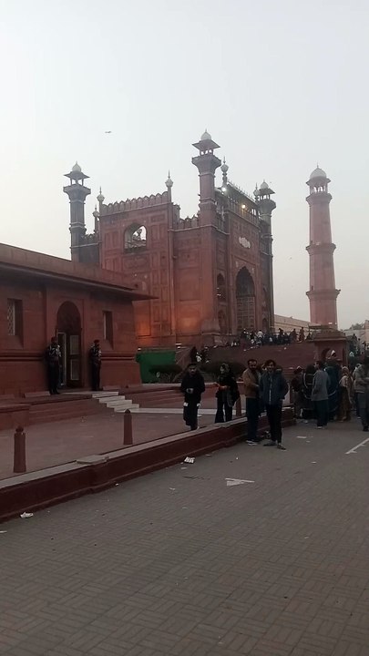 Allama iqbal miar e pak