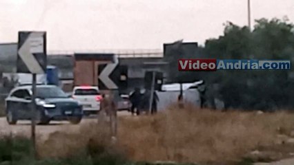 Incidente ad Andria: veicolo si ribalta su via Bisceglie - video