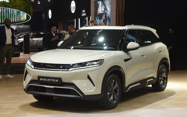 Byd Atto 2, il suv elettrico urbano agile e tecnologico