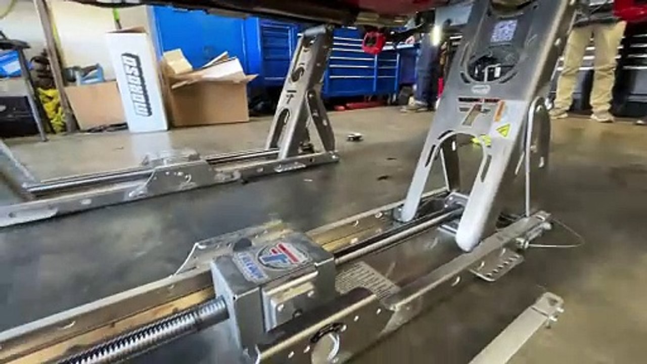 Project T-top Coupe Freedom Race Lifts FC4000 Walk-Around