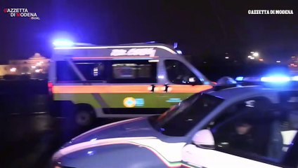 Modena, ancora violenza al parco Novi Sad: giovane colpito alla gola