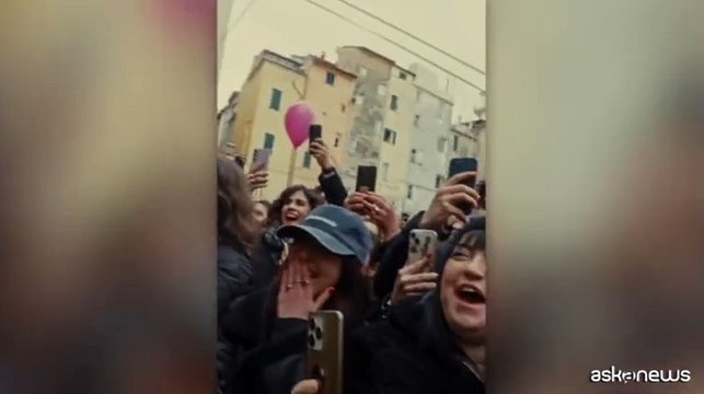 Sanremo, Irama annuncia il suo primo live a San Siro nel 2026