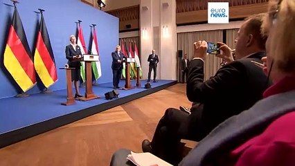La líder de Alternativa para Alemania y el húngaro Orbán estrechan lazos sobre migración en Budapest