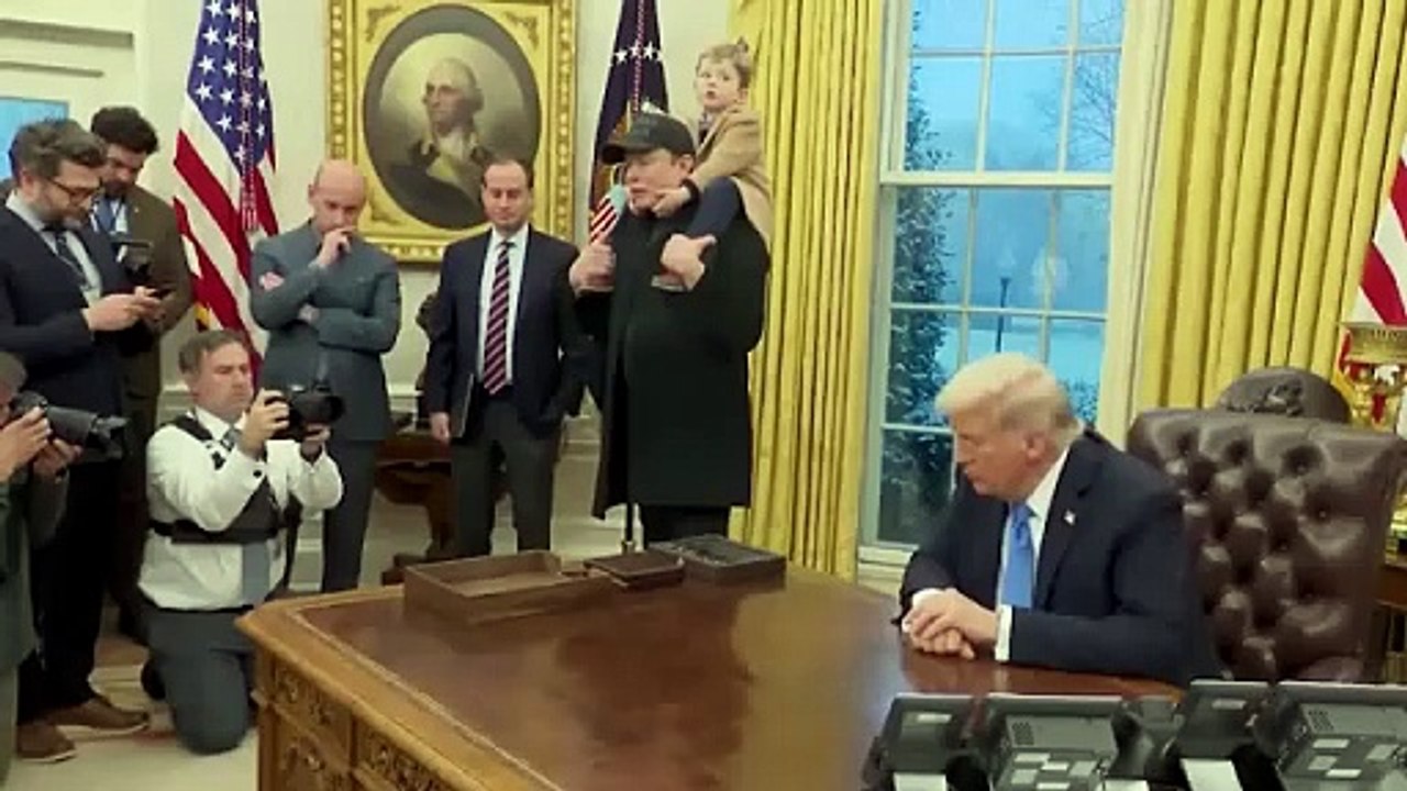 Musk’s four-year-old son tells Trump crowd ‘shut your mouth’ as he interrupts press conference