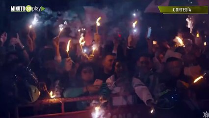 ¡Noche verde en Bogotá! Impresionante banderazo de los hinchas de Atlético Nacional