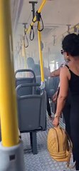 Telemóvel explode no bolso de passageira dentro de autocarro
