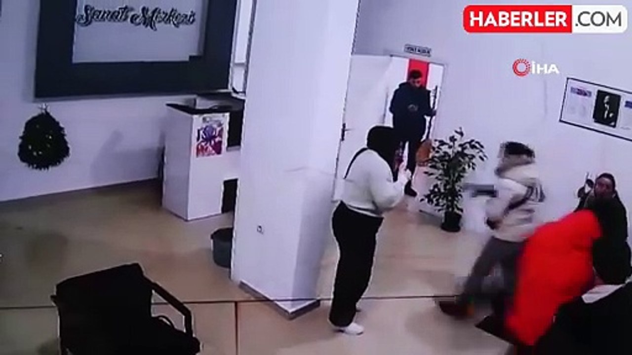 Boşandığı Eşi Tarafından Vurulan Kadın Hayatını Kaybetti