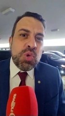 Direto de Brasília: Guilherme Boulos se manifesta sobre CPI das Cozinhas Solidárias