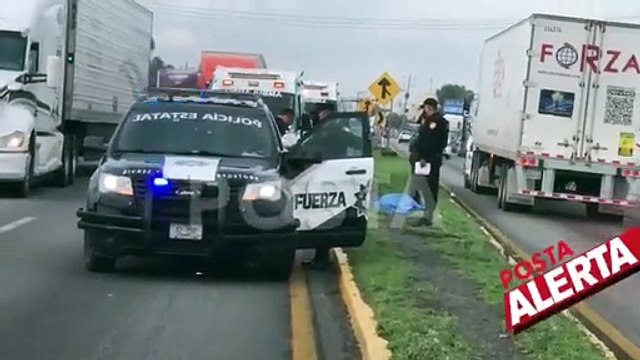 Hallan cuerpo desnudo en carretera a Laredo en Ciénega de Flores