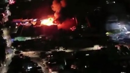 VIDEO: Impresionante incendio en fábrica de solventes en Tlalnepantla