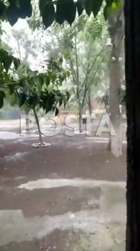 Refresca lluvia a Ciénega de González en sierra de Santiago, Nuevo León