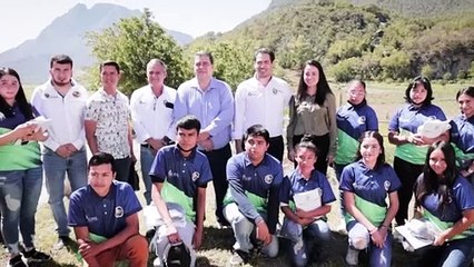 Santiago y UANL instalan un salón de clases virtual en la sierra