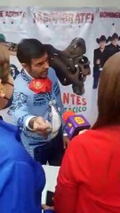 Explota Pablo Montero contra reportera y le destruye su equipo de trabajo