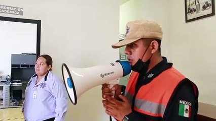 Rescatan a 60 cadetes en simulacro de incendio en Policía de Escobedo